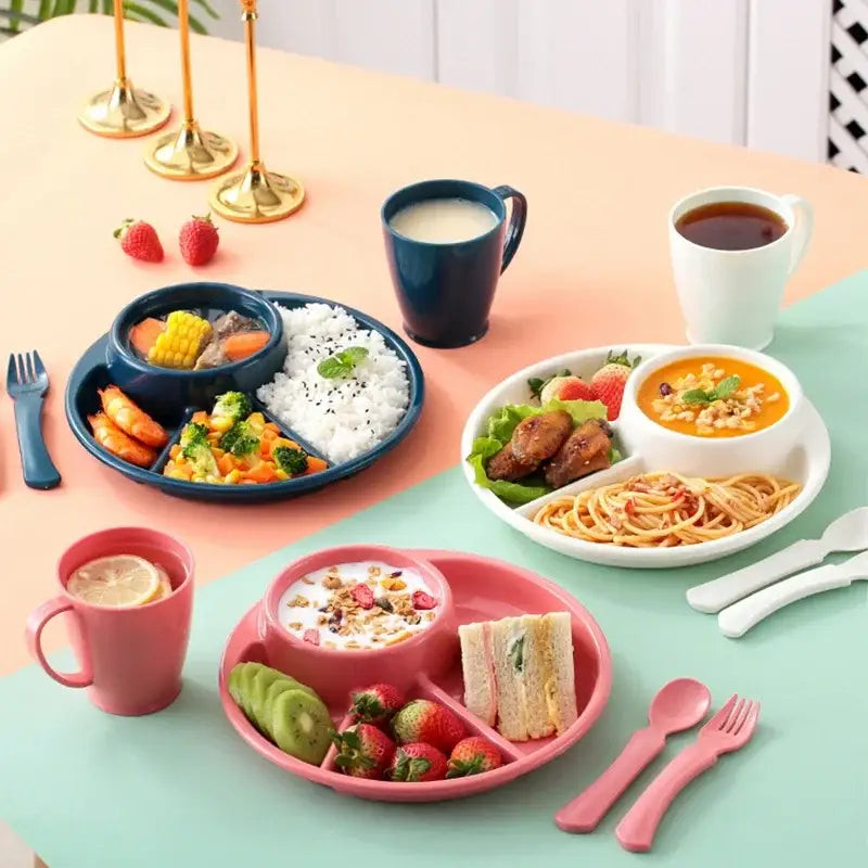 4 Compartment Round Plastic Dinner Plate With Fork Spoon Microwave safe