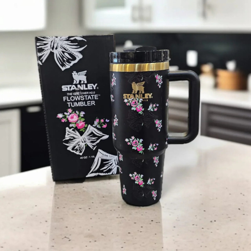 The Floral Quencher H2.0 FlowStateâ„¢ Tumbler | 40 OZ | Black