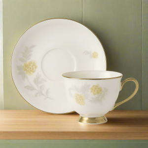 12-Piece Luxury Bone China Tea Cup & Saucer Set | Floral Design with Gold Accents for Home & Dining