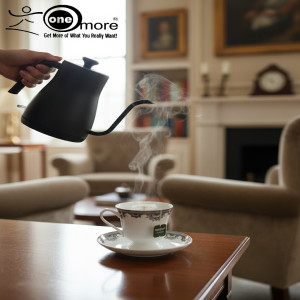 12-Piece Classic Elegant Lace-Designed Tea Cup & Saucer Set