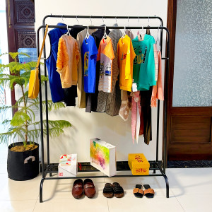 Double Pole Metal Cloth Stand By Matrix (B)