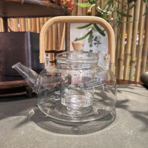 Heat-Proof Glass Kettle – Durable Borosilicate Tea & Water Kettle | Adornia.pk